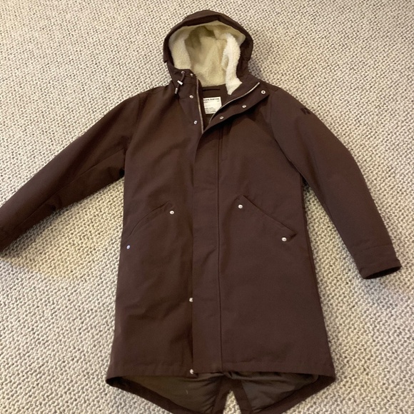 Long winter coat - Picture 1 of 3